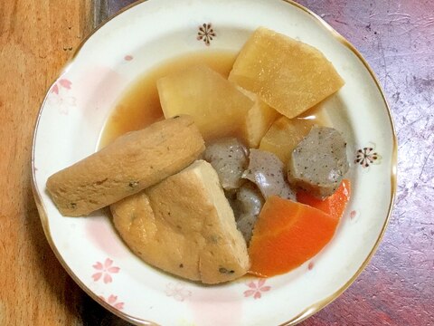 がんもと根菜の麺つゆ煮。